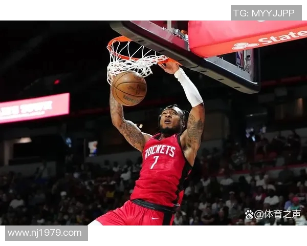 火箭队与爵士队激战正酣NBA赛场精彩对决引人瞩目